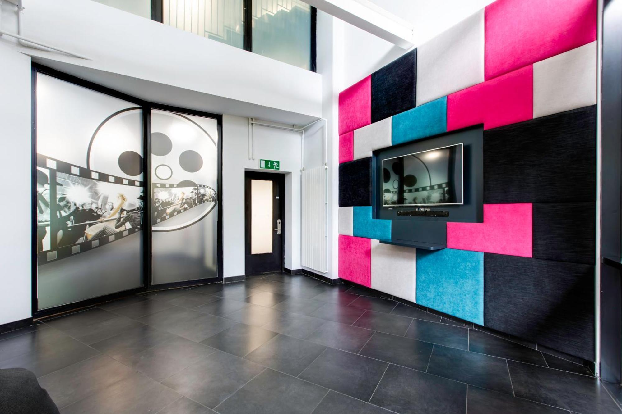 Yugo Explore - Broadstone Hall Dublin Exterior foto